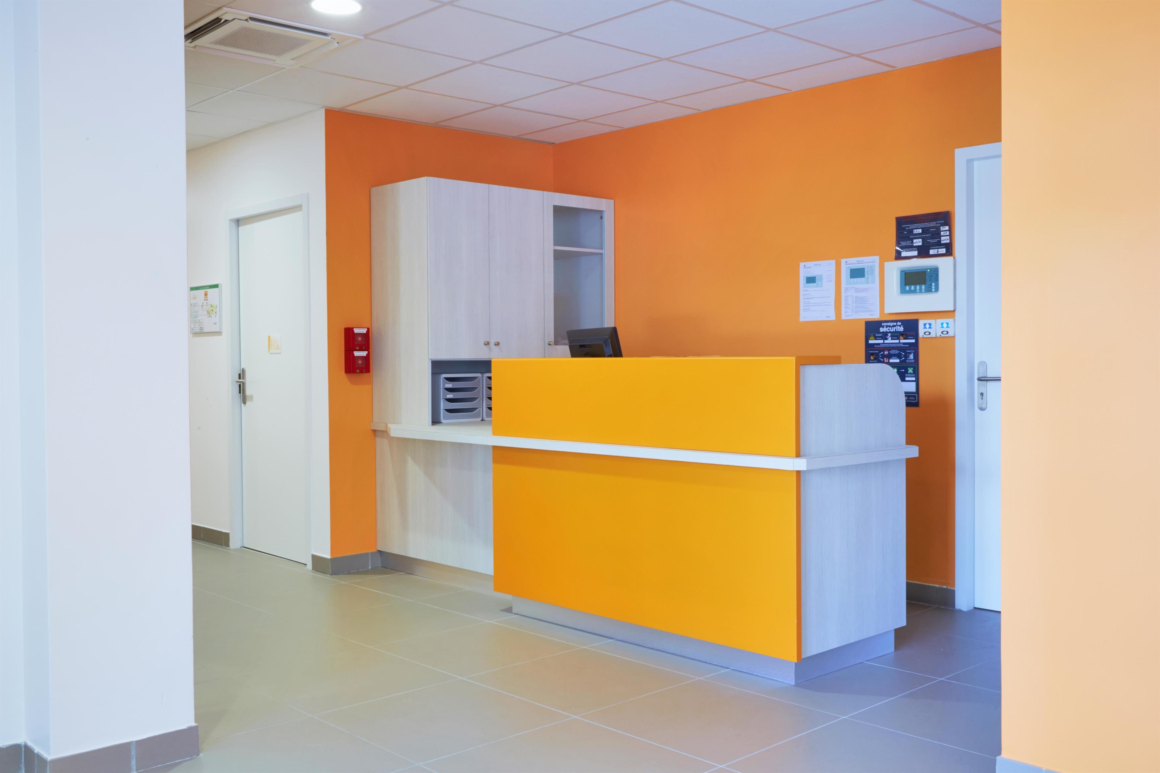 Campanile Bordeaux Ouest - Merignac Aeroport Zewnętrze zdjęcie