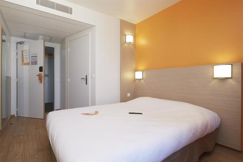 Campanile Bordeaux Ouest - Merignac Aeroport Zewnętrze zdjęcie
